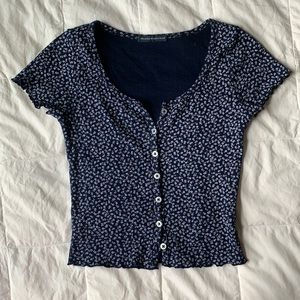 Brandy Melville Zelly Top